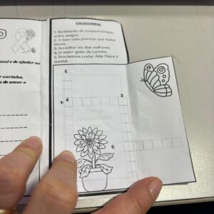 Alternative view of Lapbook Setembro Amarelo