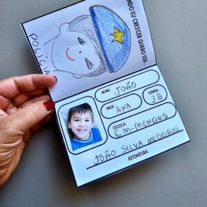 Alternative view of Carteira de Trabalho Infantil – Atividade Especial Dia do Trabalhador (1º de Maio)