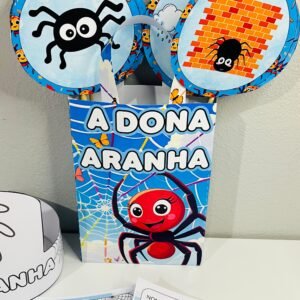 Alternative view of A música da Dona Aranha de um jeito lúdico e divertido!