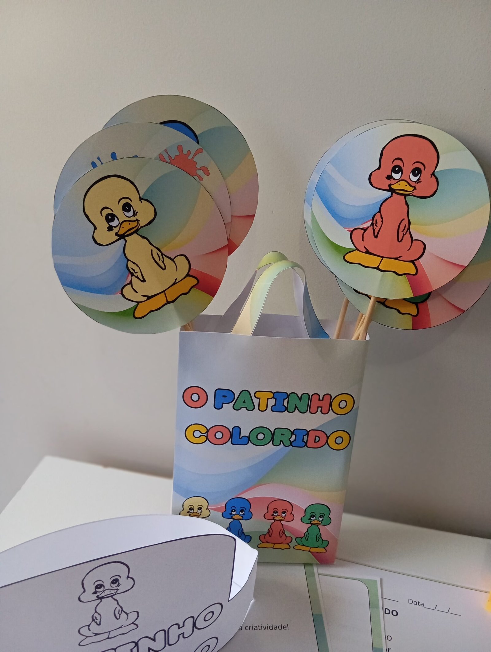 SACOLA MUSICAL – O PATINHO COLORIDO - Imagem 5